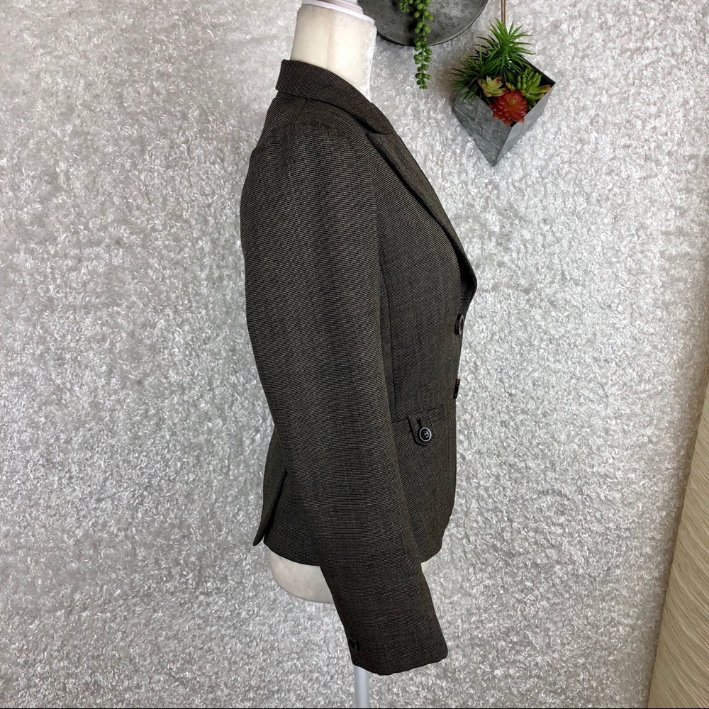 Tahari Arthur S. Levine Blazer | 4 - Picture 2 of 8
